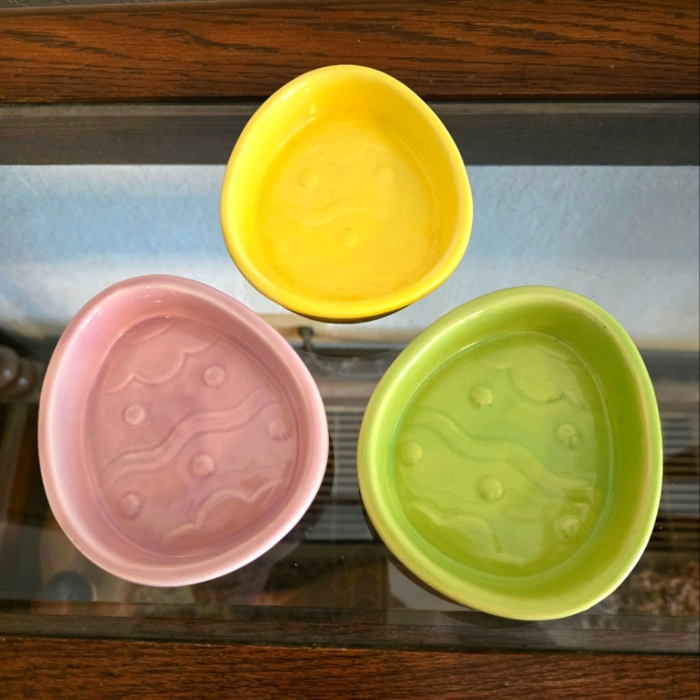 Easter egg candy dish set of 3